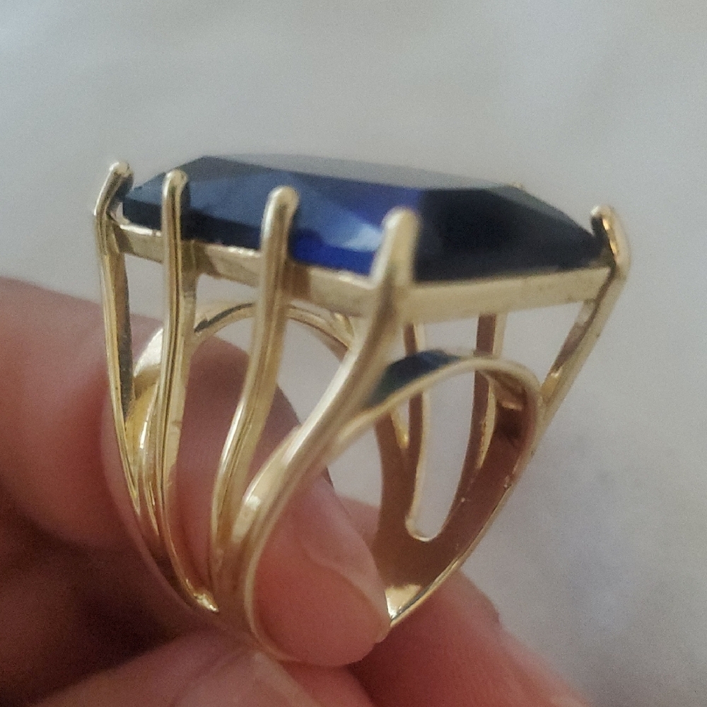 Gold-Plated Ring with Deep Blue Rectangular Gemstone